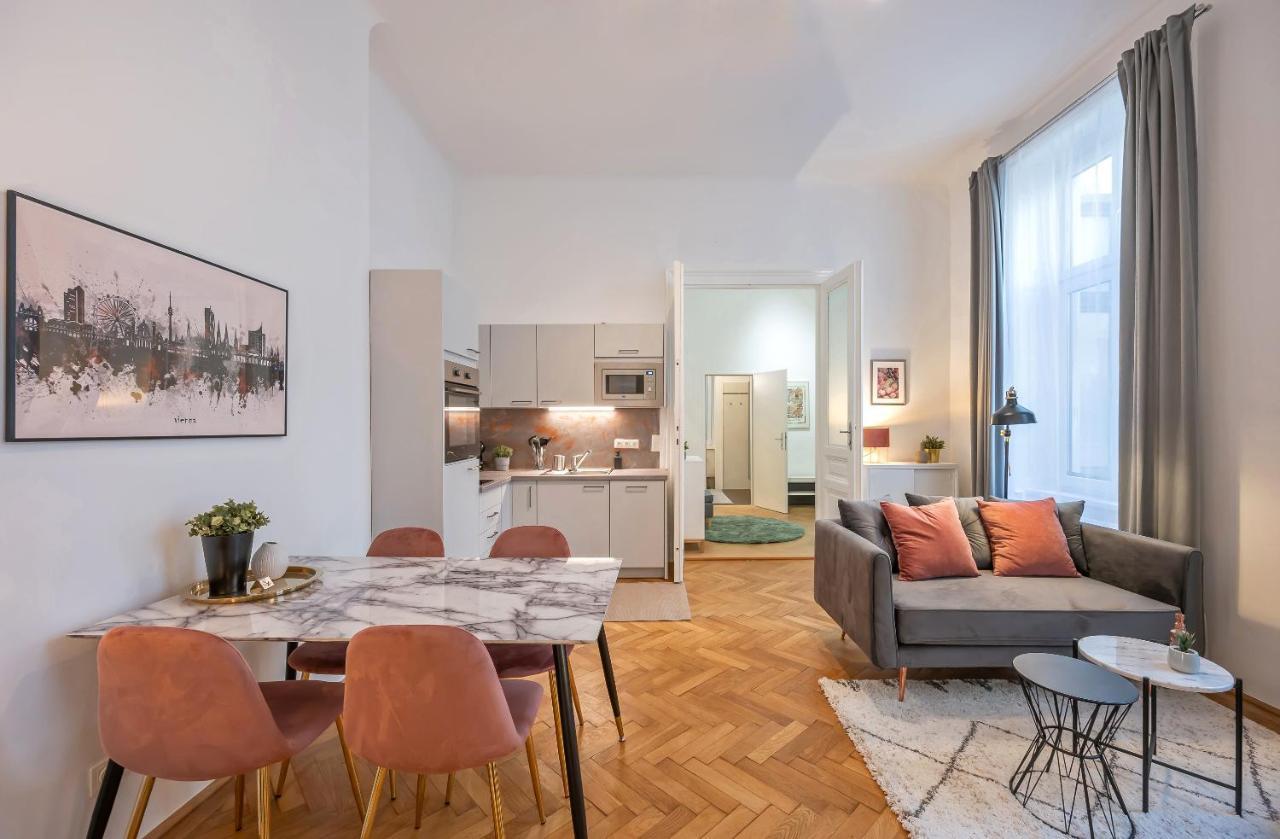 Cosy Center Wenen